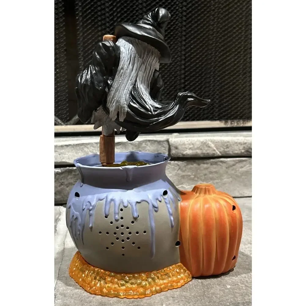 1997 TrendMasters Hallowscream Animated Witch Clap Sensor